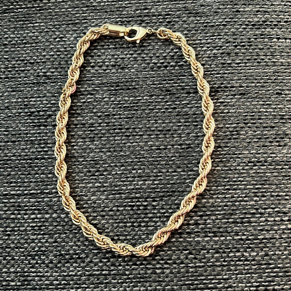 Alexa Leigh yellow gold chunky rope necklace 16”